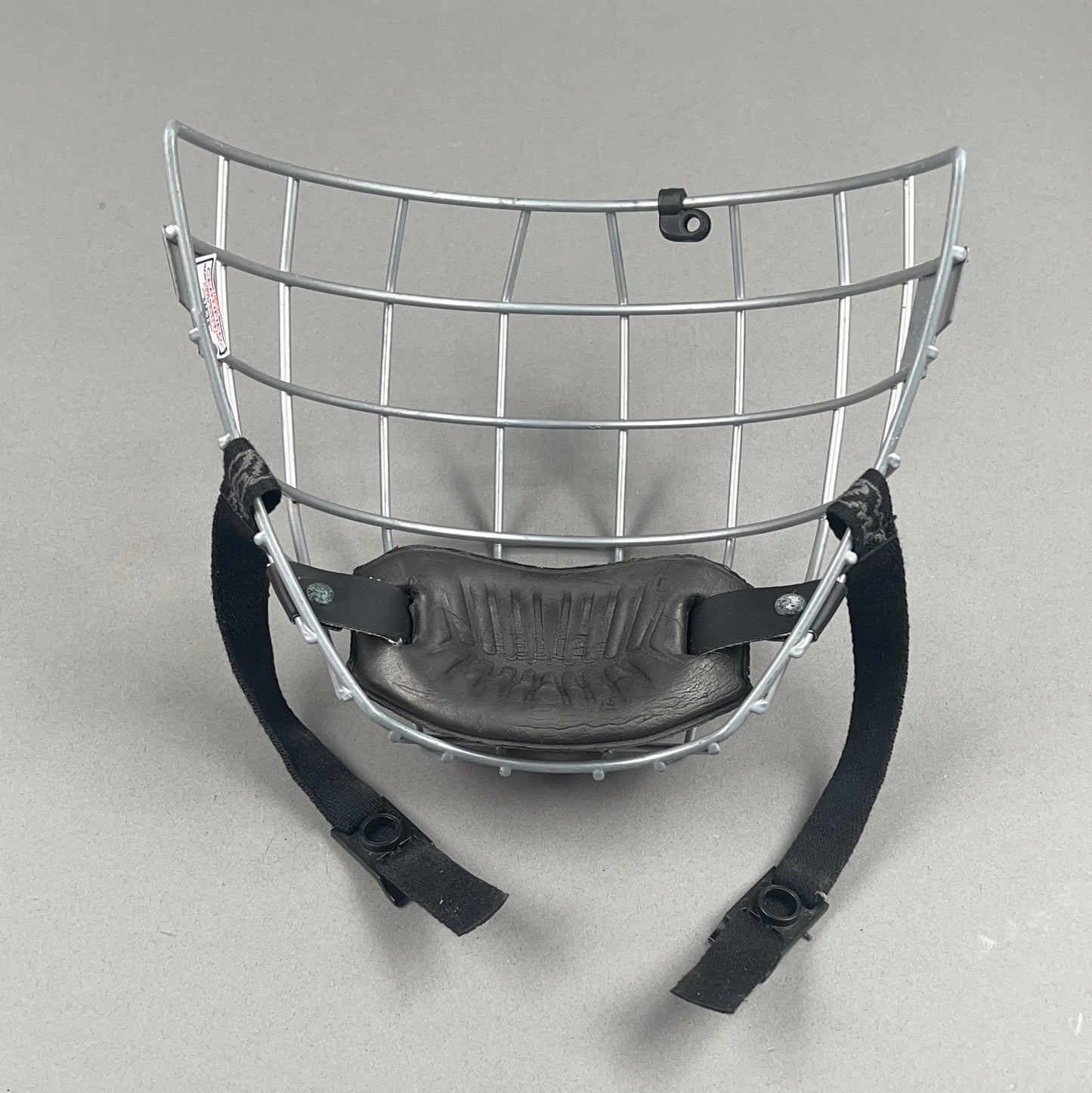 CCM FM06 Medium Hockey Cage