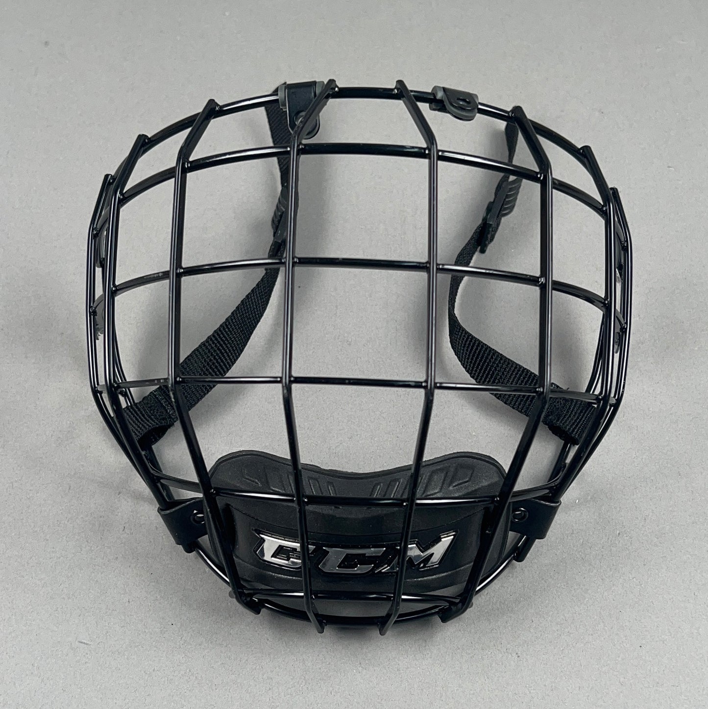CCM FM 680 Small Hockey Cage