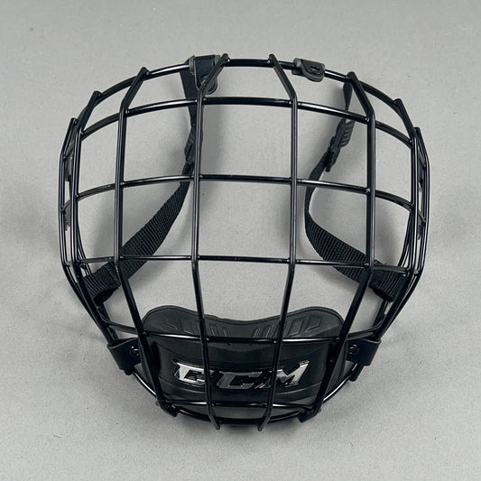 CCM FM 680 Small Hockey Cage