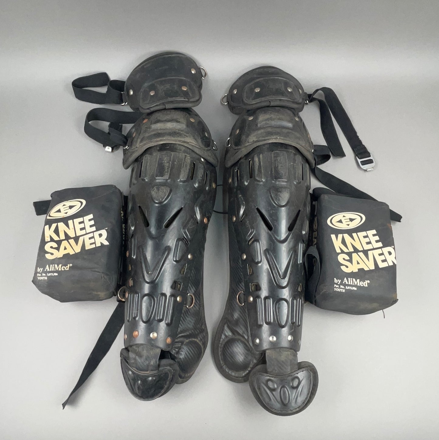Easton Gametime Elite 17.5" Catchers Shin Guards
