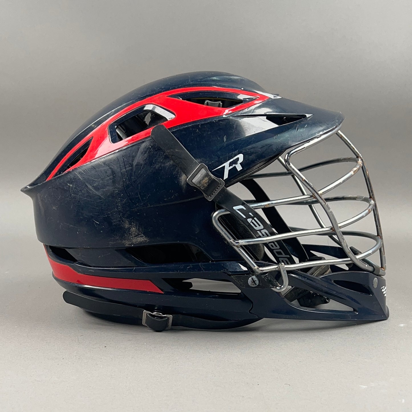 Cascade R OSFM 21.5" to 24" Lacrosse Helmet