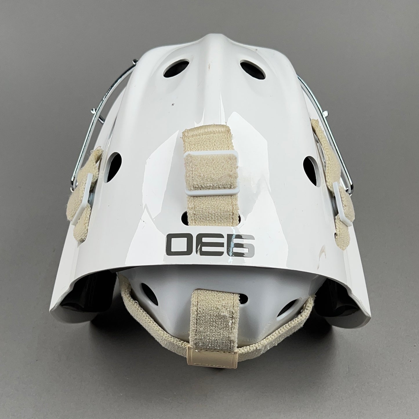 Bauer 930 OSFM Adjustable 6 3/8" to 7" Junior Hockey Goalie Helmet