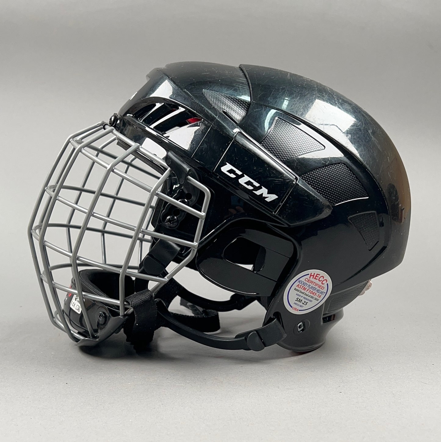 CCM 50 Small 6 1/4" to 7" Junior Hockey Helmet