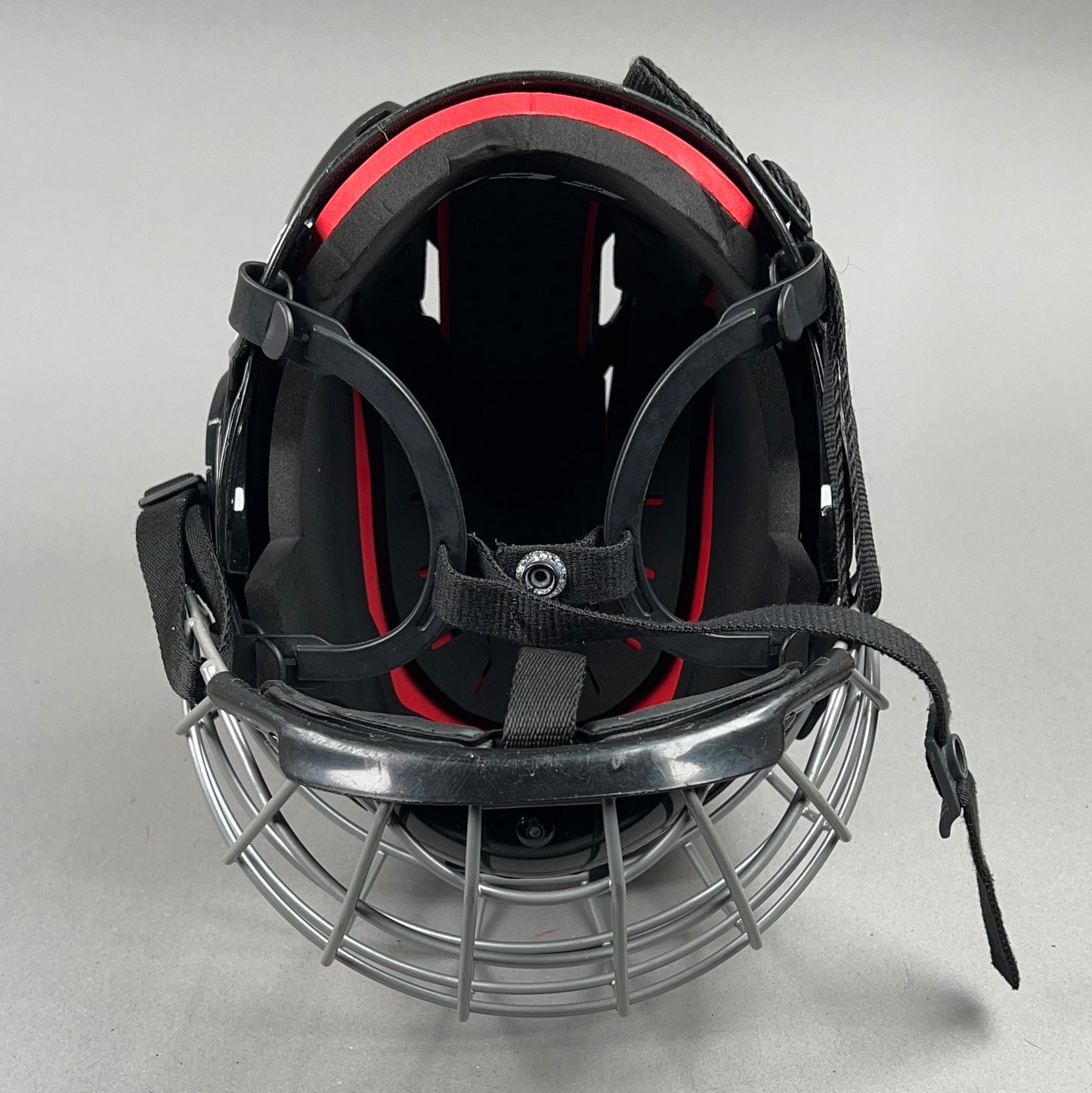 CCM 50 Small 6 1/4" to 7" Junior Hockey Helmet