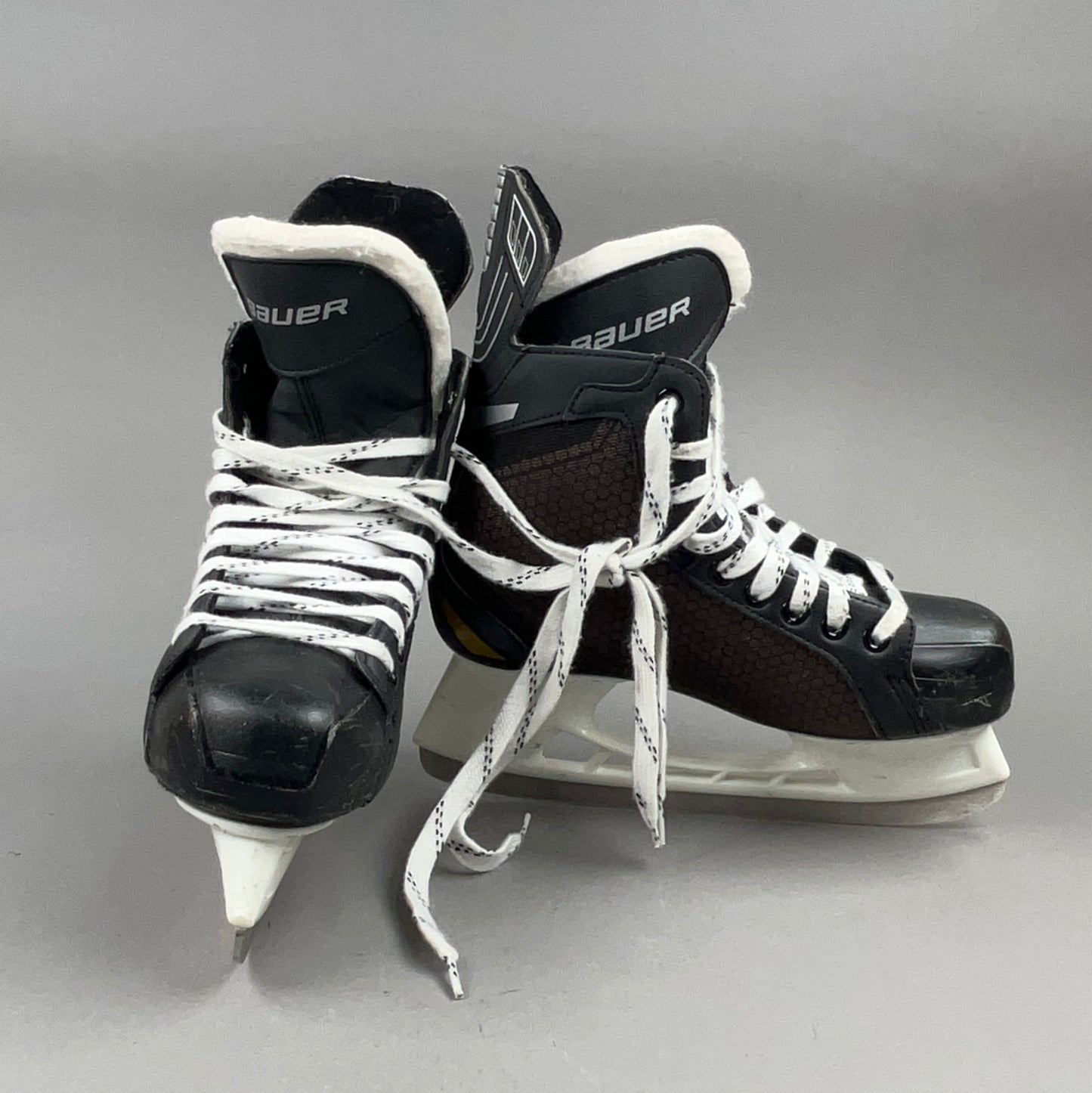 Bauer Supreme One.4 Size 7 Senior Hockey Skates