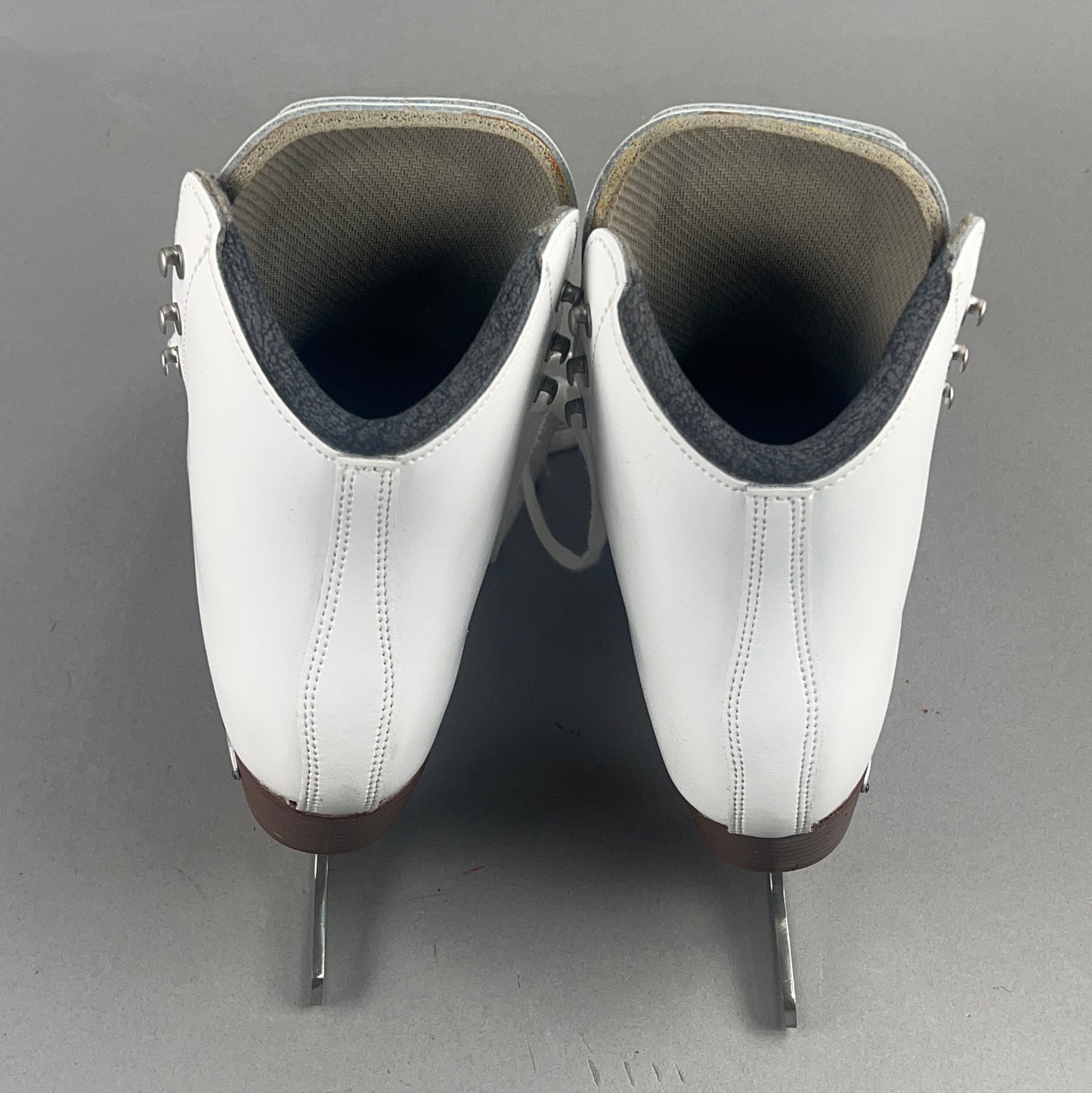 Riedell Diamond 33 Size 3 Wide Ice Skates