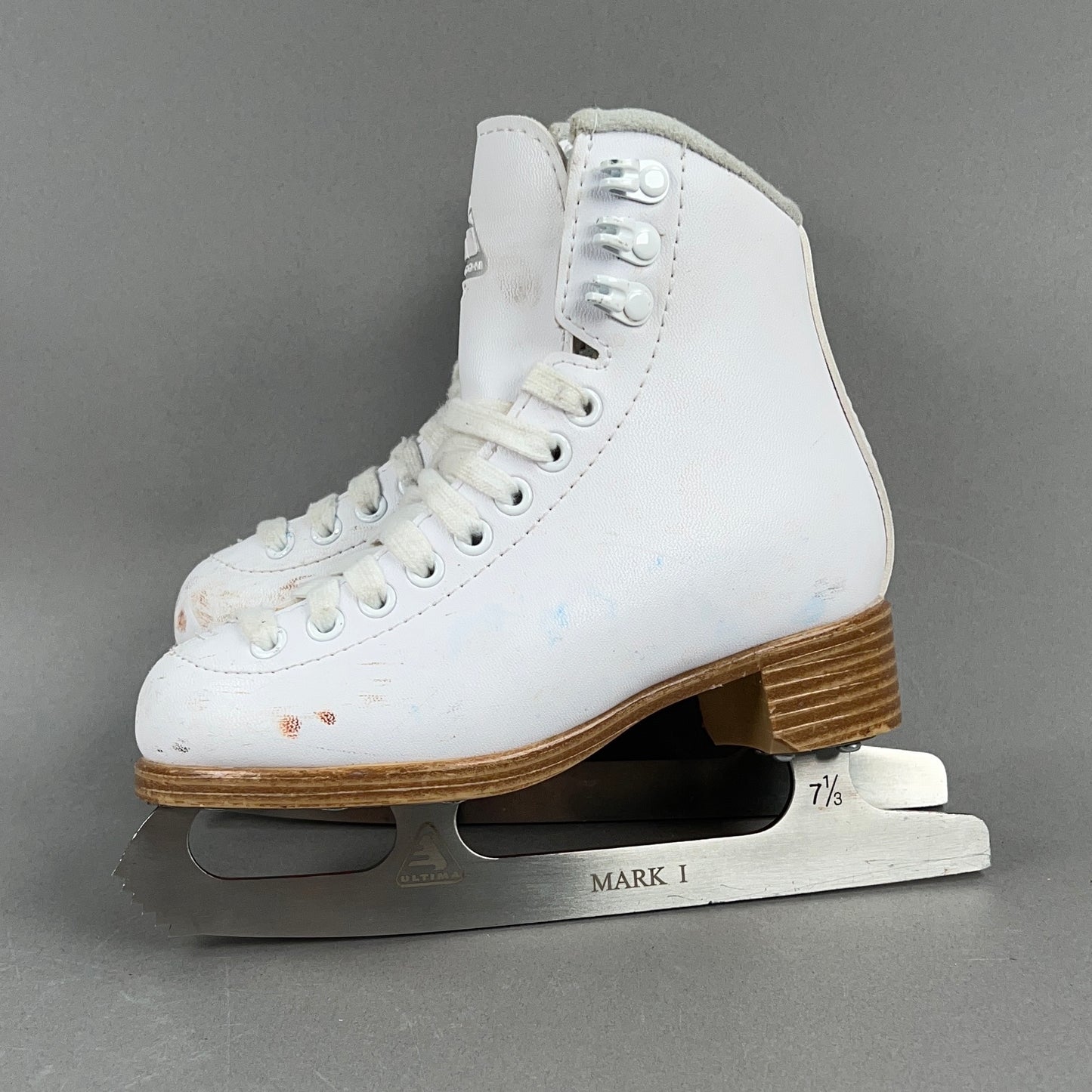 Jackson 200 Size 12Y Ice Skates