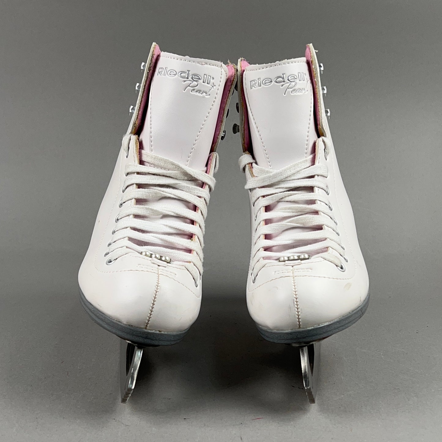 Riedell Pearl Size 6 Ice Skates