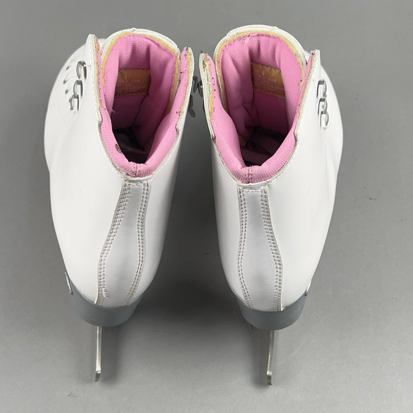 Riedell Pearl Size 6 Ice Skates