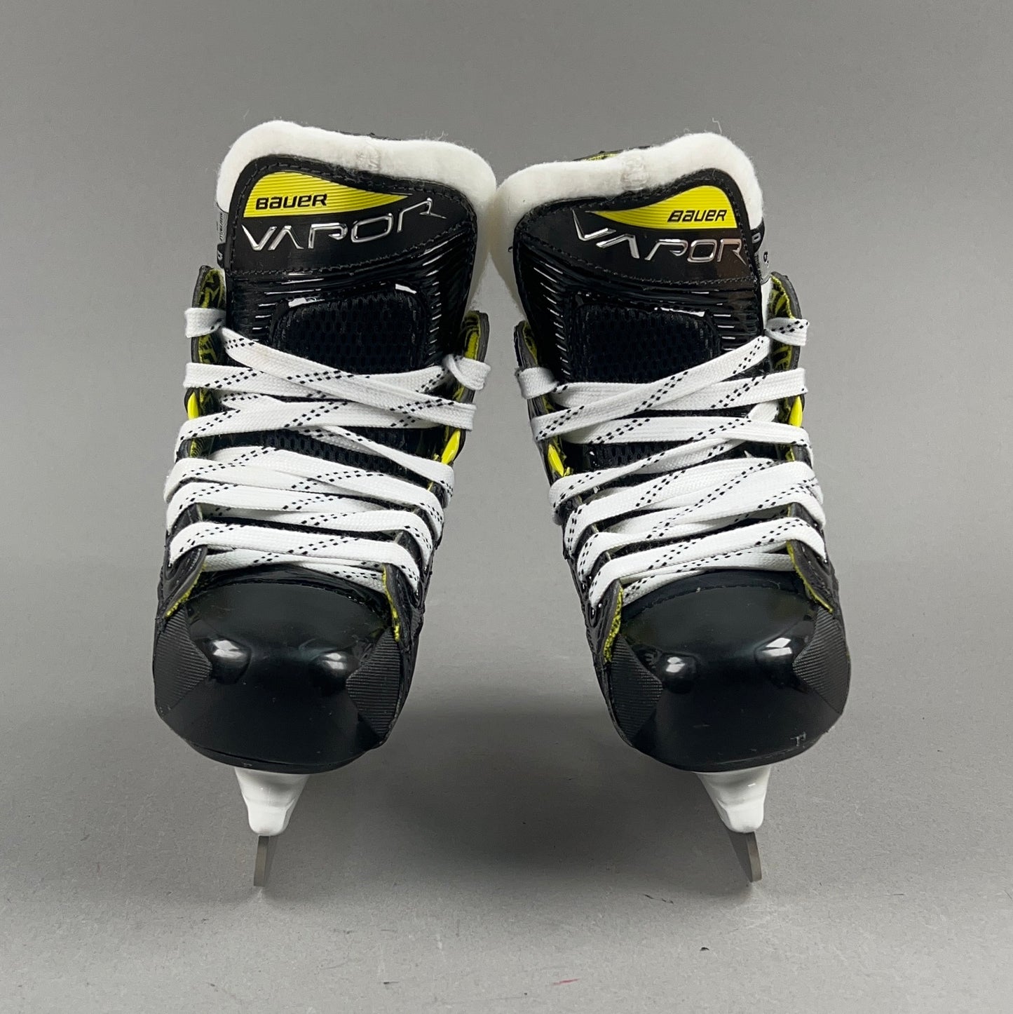 Bauer Vapor 3X Size 9Y Youth Hockey Skates