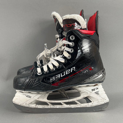 Bauer Vapor X4 Size 5 Intermediate Hockey Skates