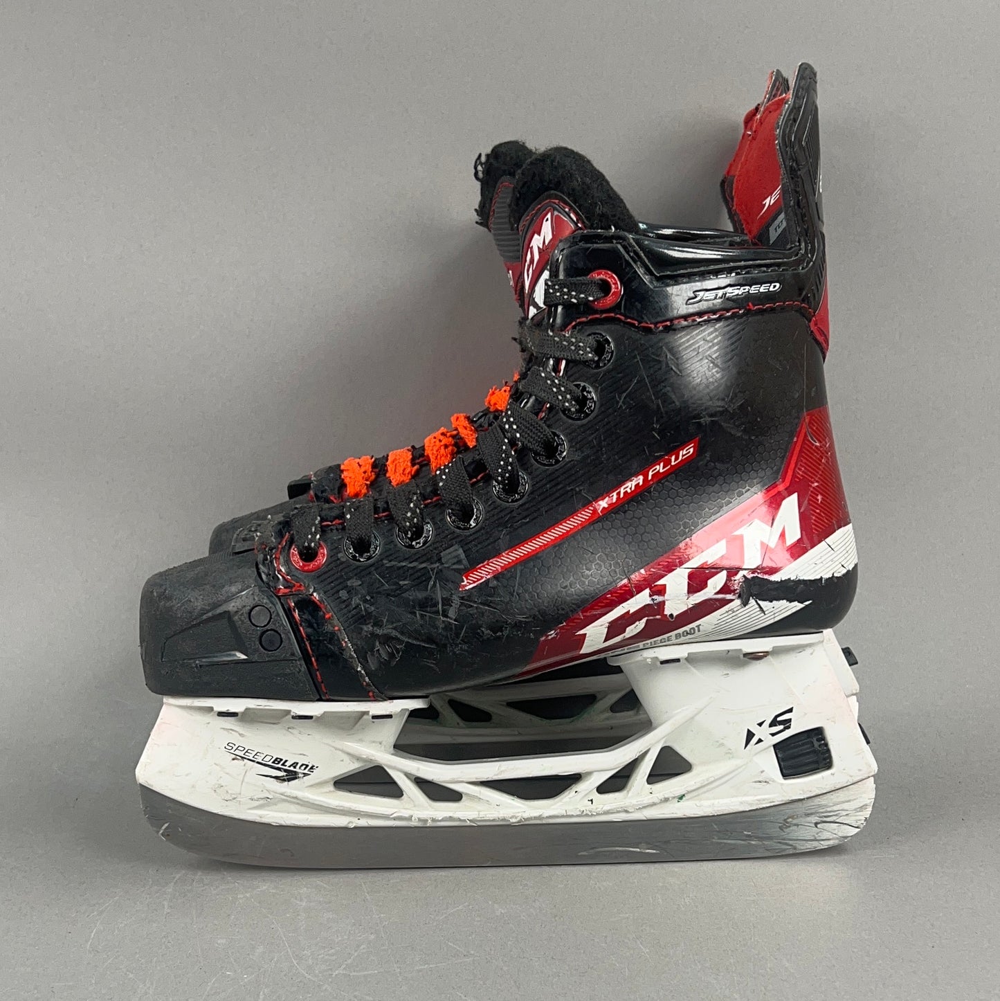 CCM Jetspeed XTRA PLUS Size 3 Junior Hockey Skates