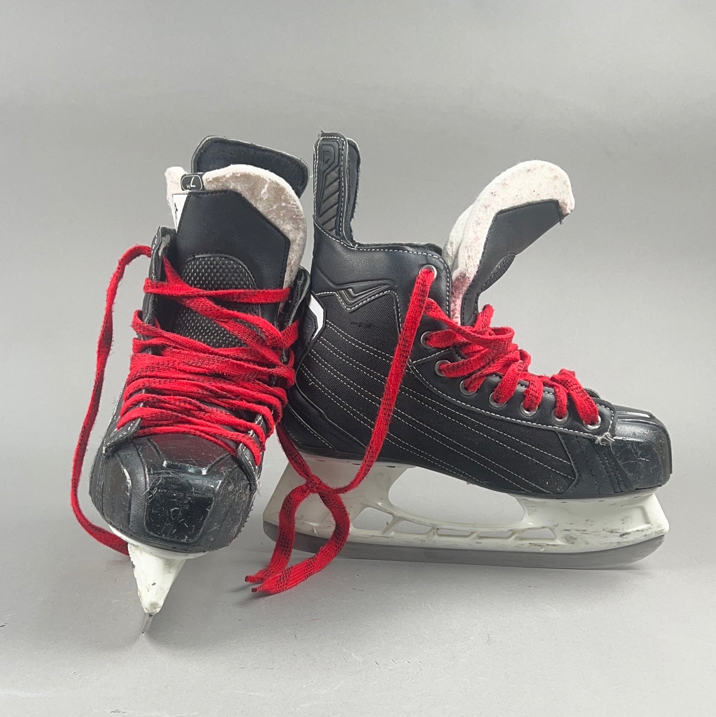 Bauer Nexus 4000 Size 7 Senior Hockey Skates