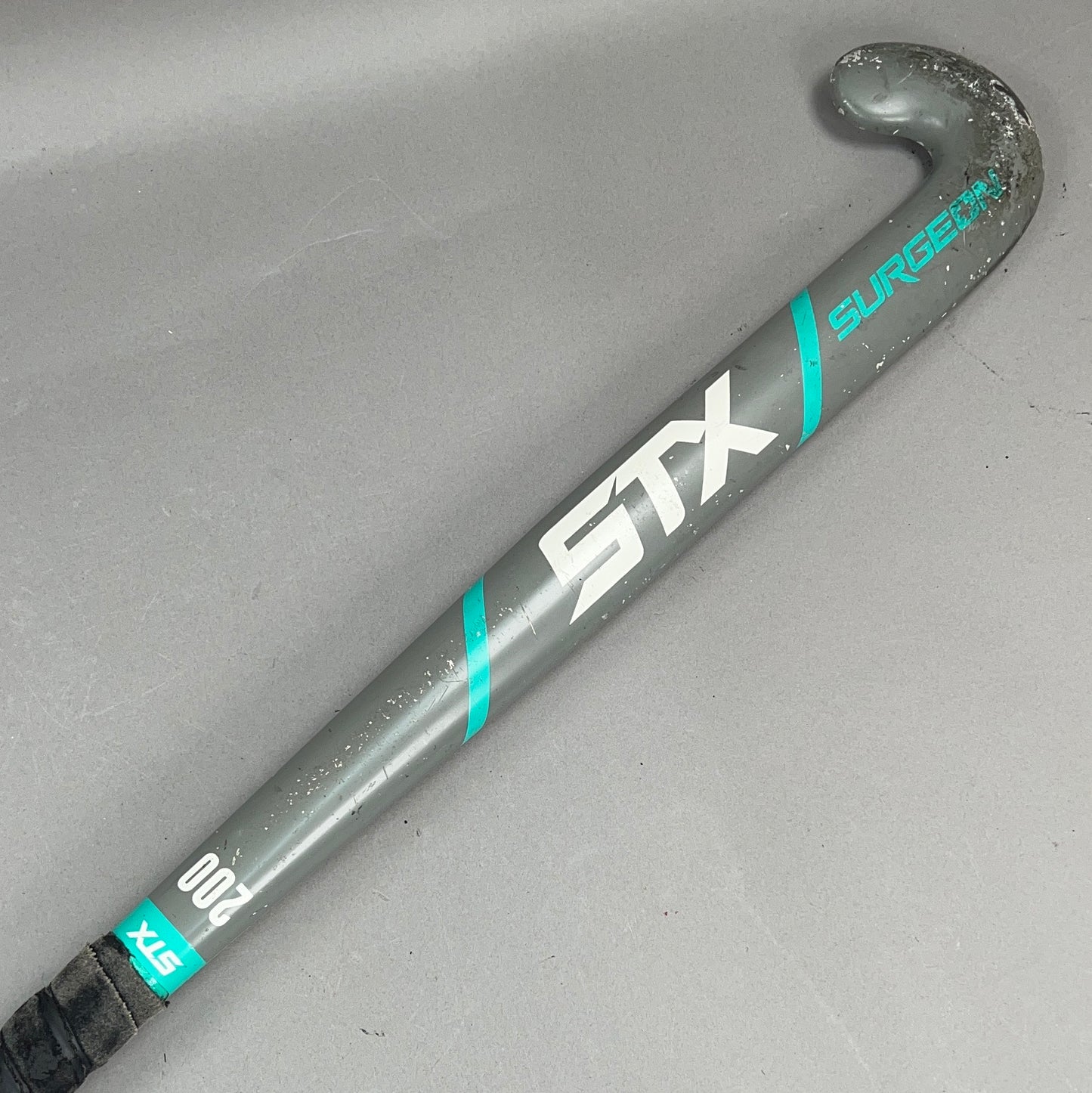 STX Surgeon 200 36.5" Field Hockey Stick