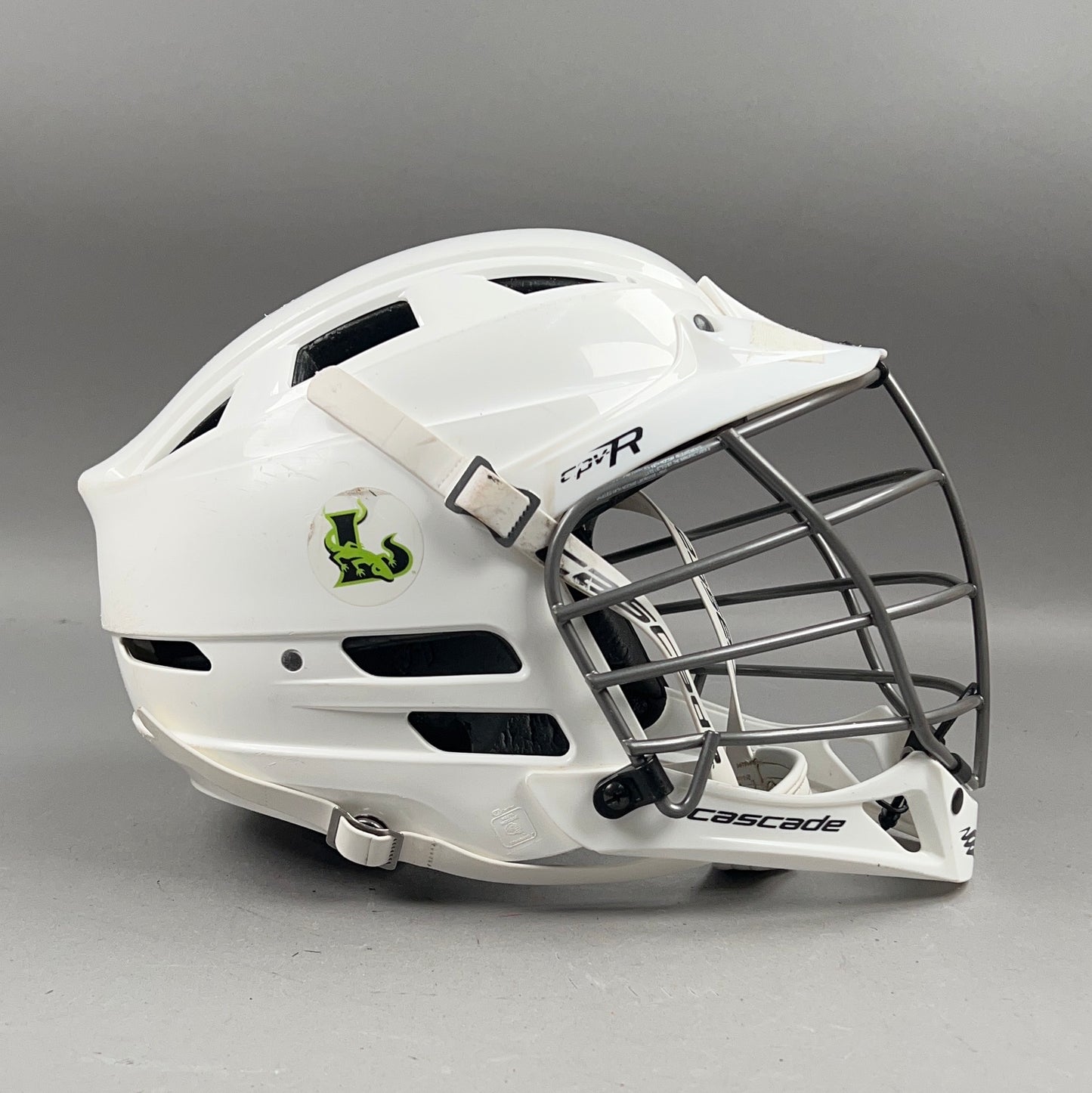 Cascade CPV- R S/M Adjustable 20" to 22.5", Junior Lacrosse Helmet