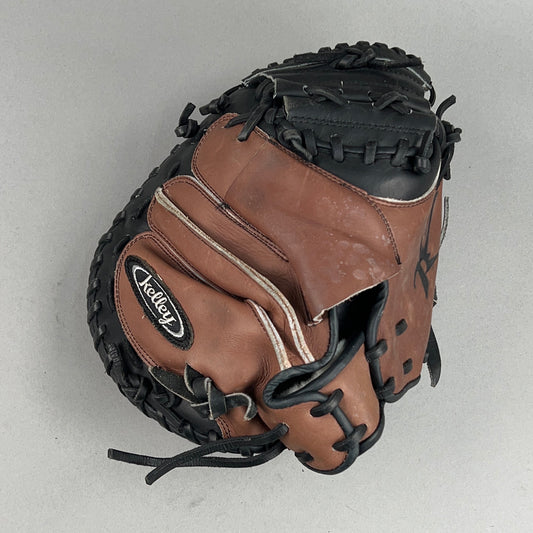 Kelley DN 060 32"" Right Hand Thrower Catchers Mitt