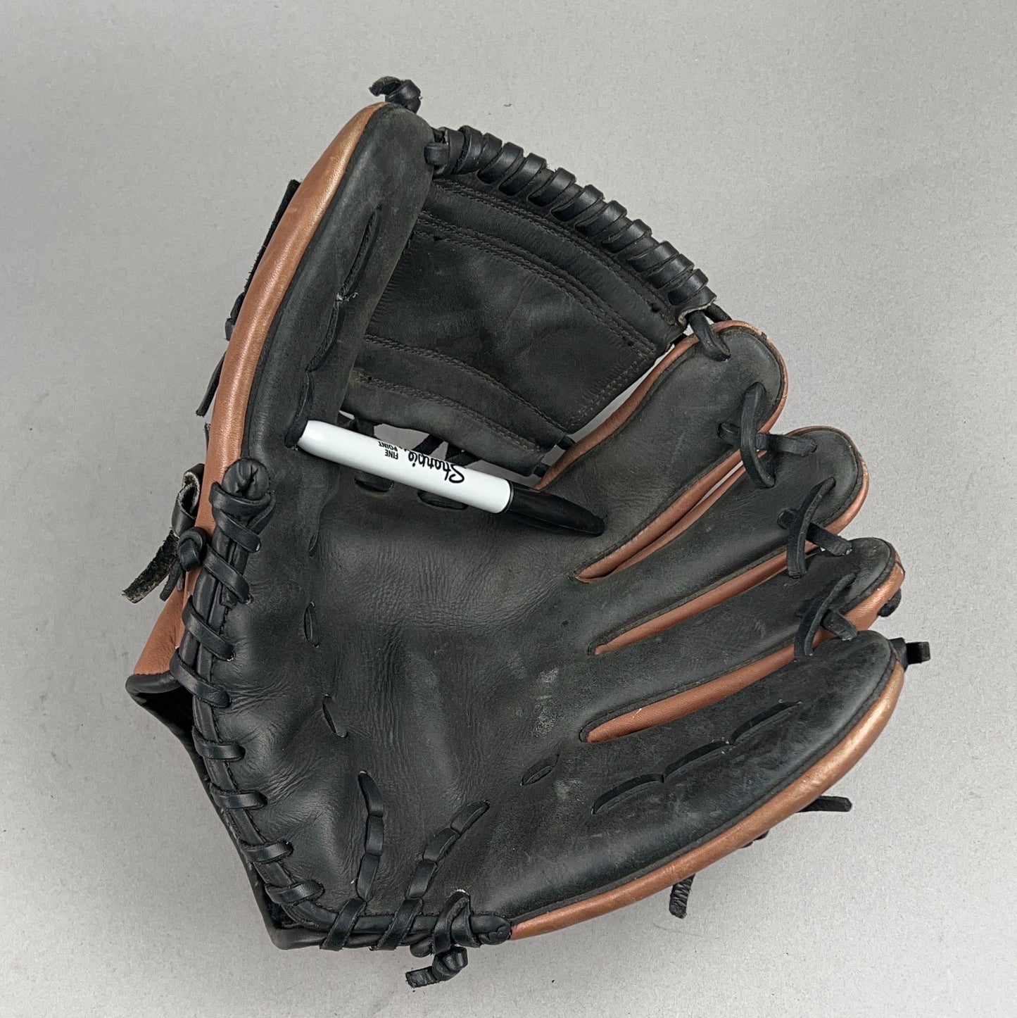 Kelley TK241 11" Right Hand Thrower Baseball Glove