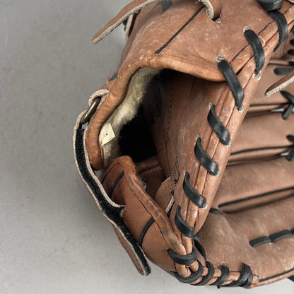 Kelley SM353 13" Right Hand Thrower Baseball Glove