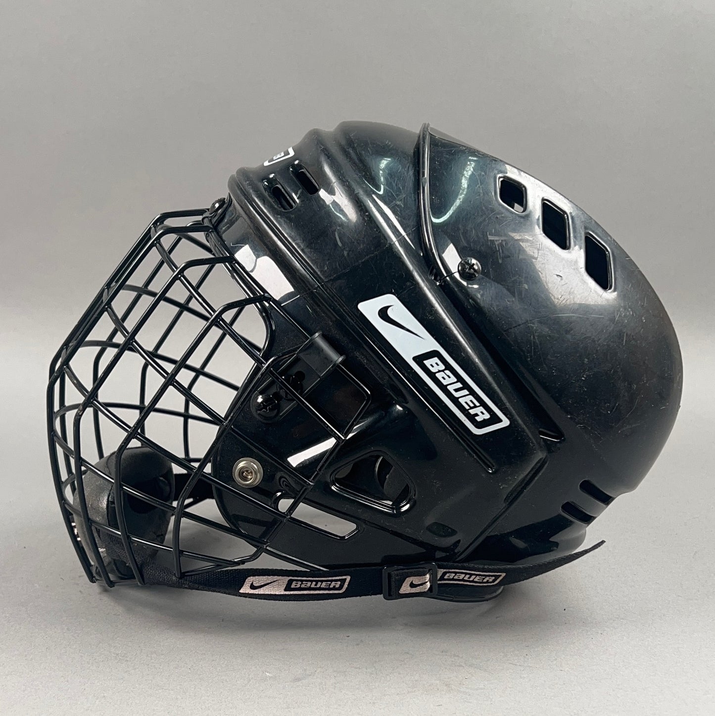 Nike Bauer NBH1500 Large 7 1/8" to 7 5/8" Vintage Hockey Helmet