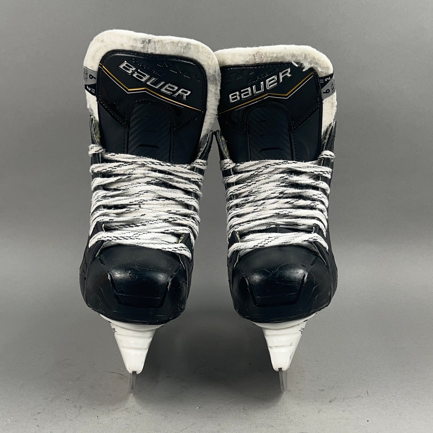 Bauer Supreme M40 Size 6 Intermediate Hockey Skates