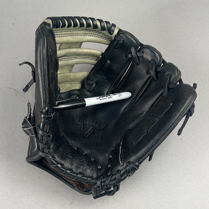Akadema AFL10 Fastpitch Series 11.5" Right Hand Thrower Softball Glove