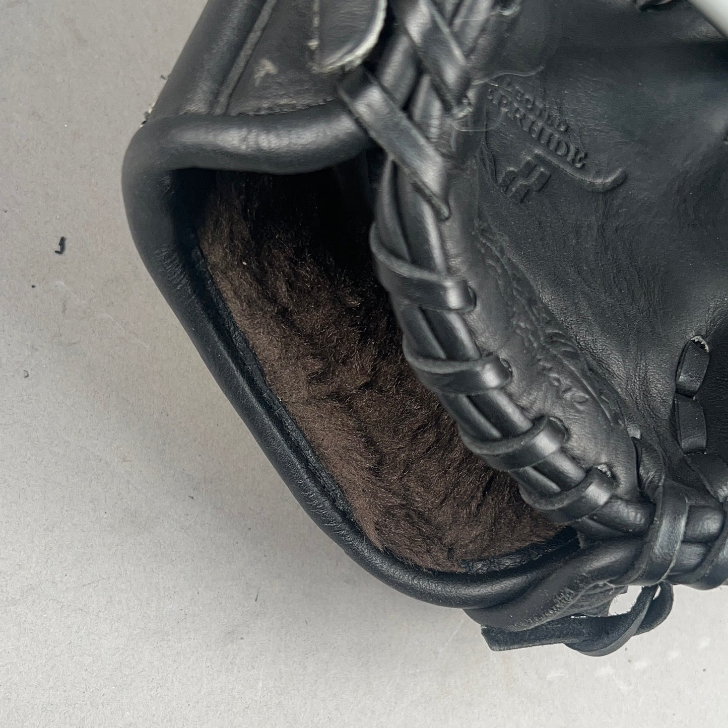 Akadema AFL10 Fastpitch Series 11.5" Right Hand Thrower Softball Glove