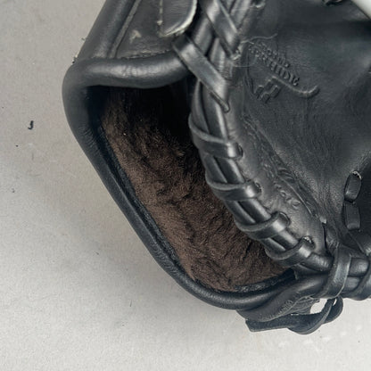 Akadema AFL10 Fastpitch Series 11.5" Right Hand Thrower Softball Glove