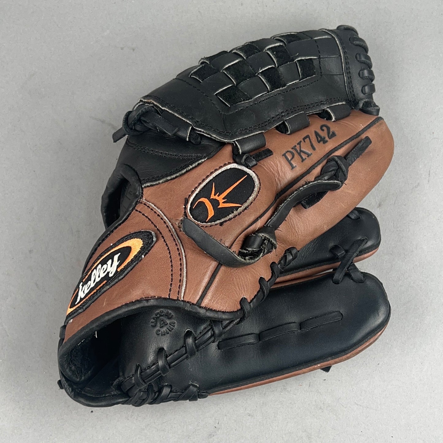 Kelley PK742 11" Right Hand Thrower Baseball Glove