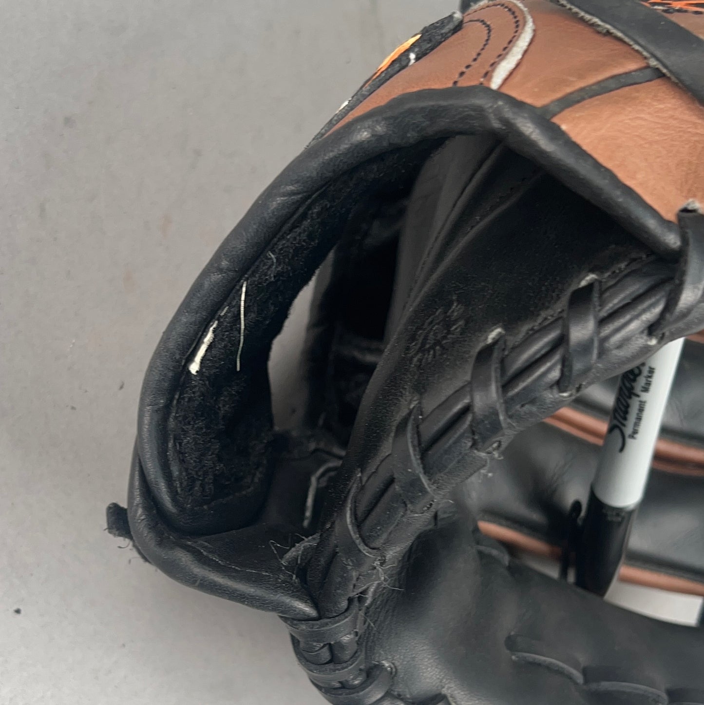 Kelley PK742 11" Right Hand Thrower Baseball Glove