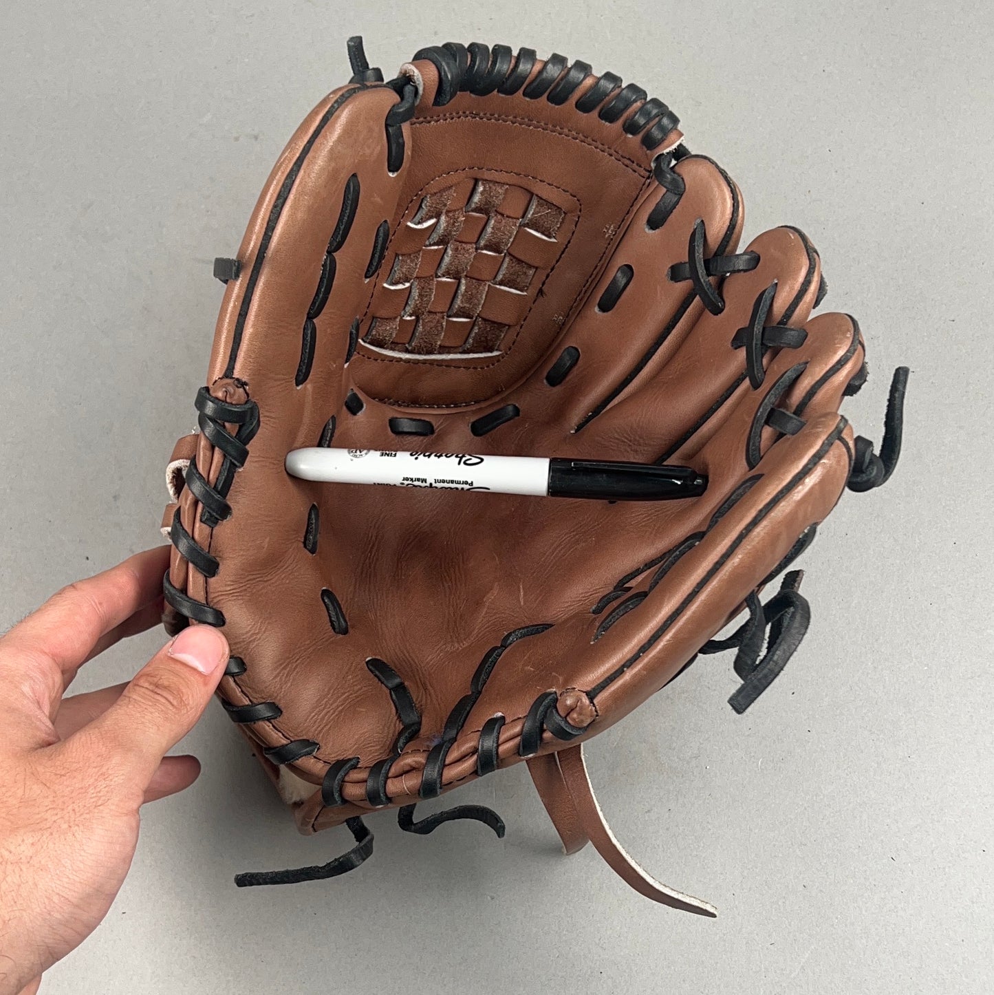 Kelley JK231 11.5" Right Hand Thrower Baseball Glove
