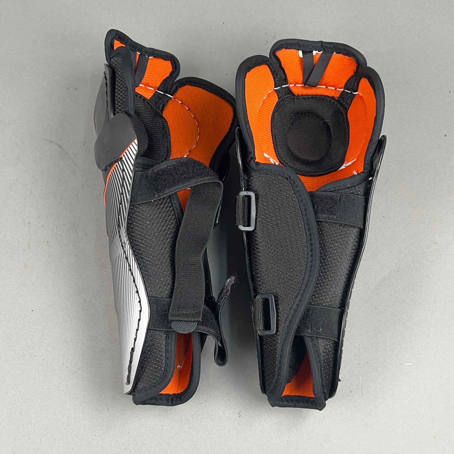 Bauer Supreme Youth 9" Hockey Shin Guards