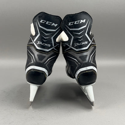CCM Tacks 9040 Size 13Y Youth Hockey Skates