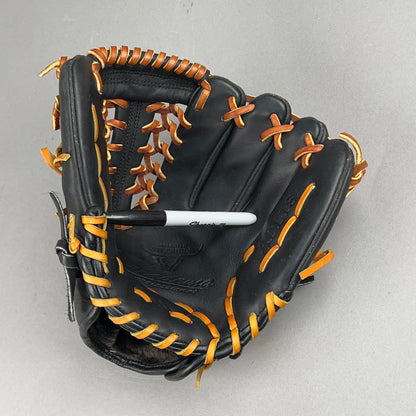 Akadema ADL18 11.5" Right Hand Thrower Baseball Glove