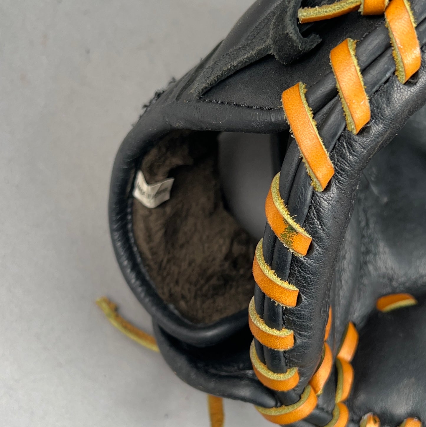 Akadema AXX19 Reptilian Series 11.5" Right Hand Thrower Baseball Glove