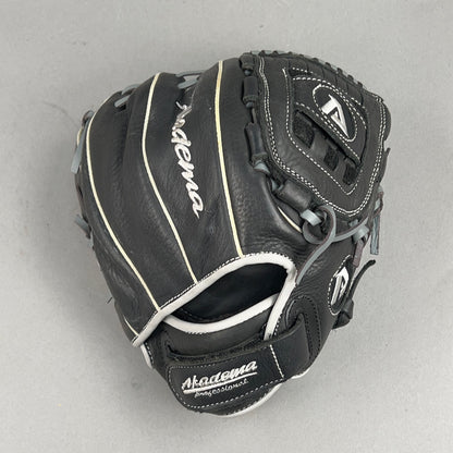 Akadema AOZ91 Prodigy Series 11" Right Hand Thrower Vintage Baseball Glove