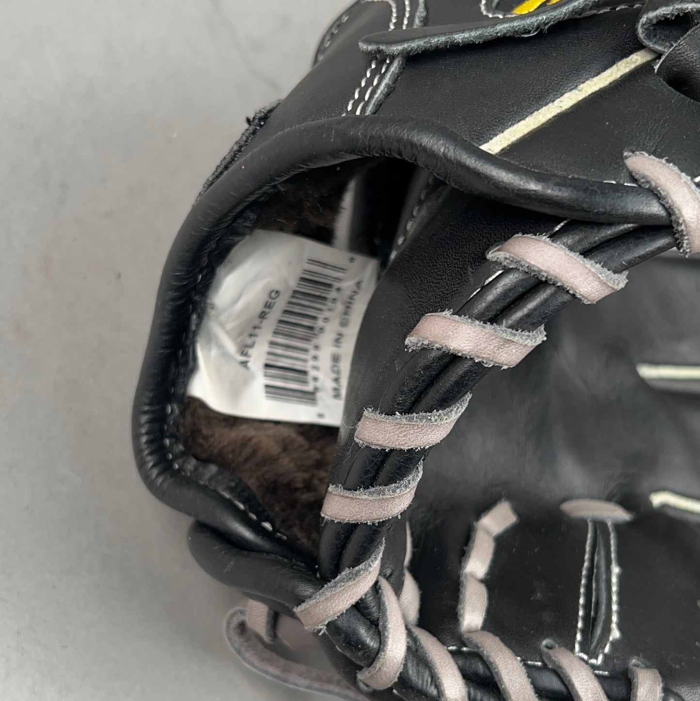 Akadema AFL 11.75" Right Hand Thrower Vintage Baseball Glove
