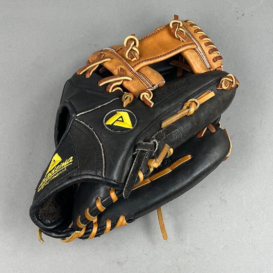 Akadema AML1 12" Right Hand Thrower Vintage Baseball Glove