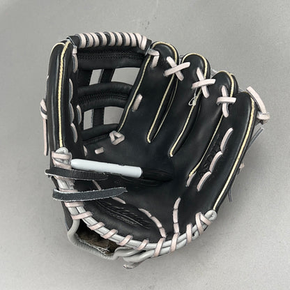 Akadema ASD111 Precision Series 11.5" Right Hand Thrower Vintage Baseball Glove