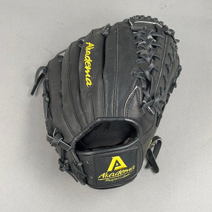 Akadema ABF4 11.5" Right Hand Thrower Vintage Baseball Glove