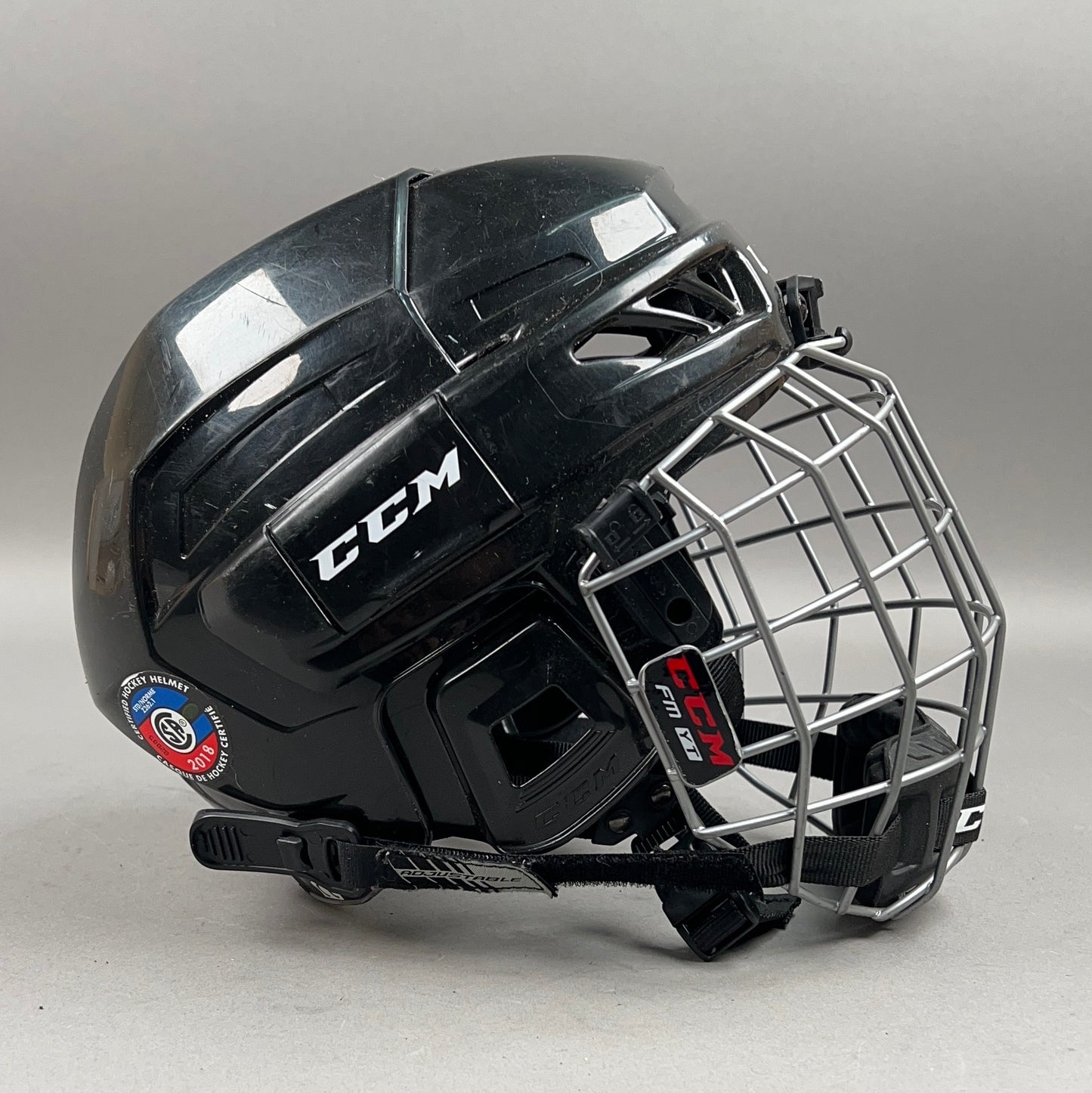 CCM F3dS OSFM Adjustable 5 7/8" to 6 7/8" Youth Hockey Helmet