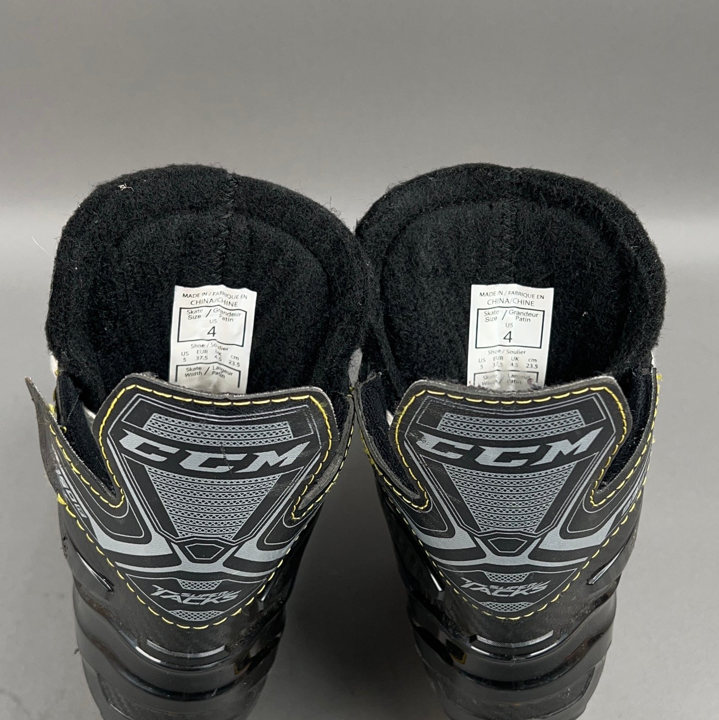 CCM 9350R Size 4 Inline Skates
