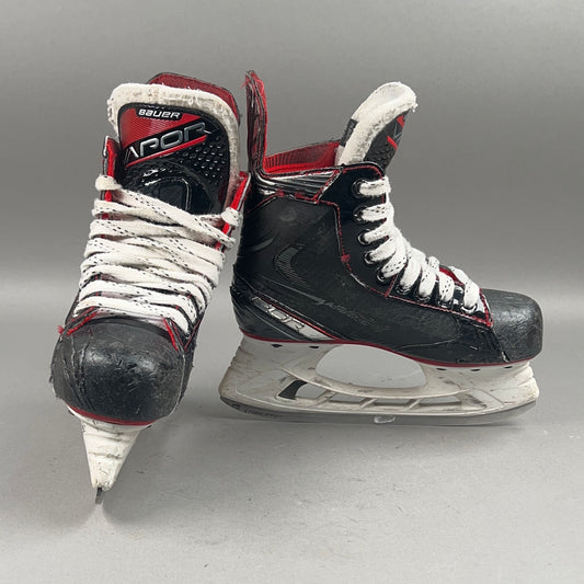 Bauer Vapor X2.7 Size 2 Junior Hockey Skates