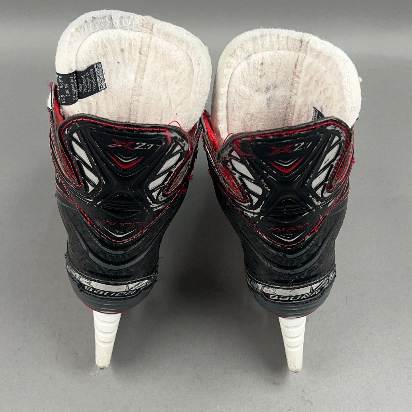 Bauer Vapor X2.7 Size 2 Junior Hockey Skates