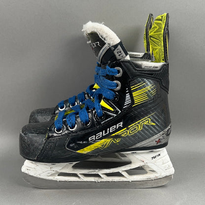 Bauer Vapor X4 Size 12.5Y Youth Hockey Skates