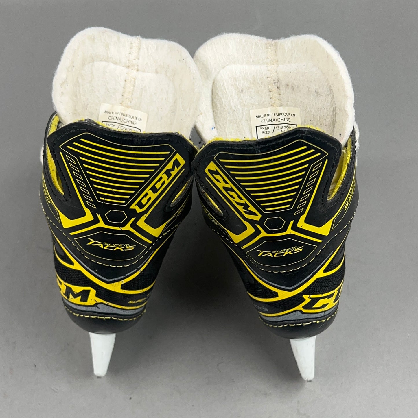CCM Super Tacks 9350 Size 10Y Youth Hockey Skates