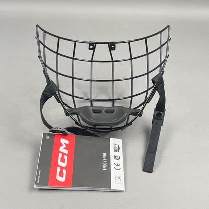 CCM FM70 M Medium Hockey Cage