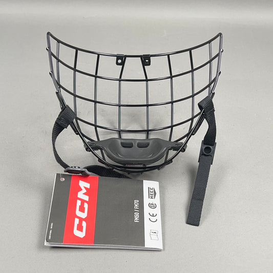CCM FM70 M Medium Hockey Cage