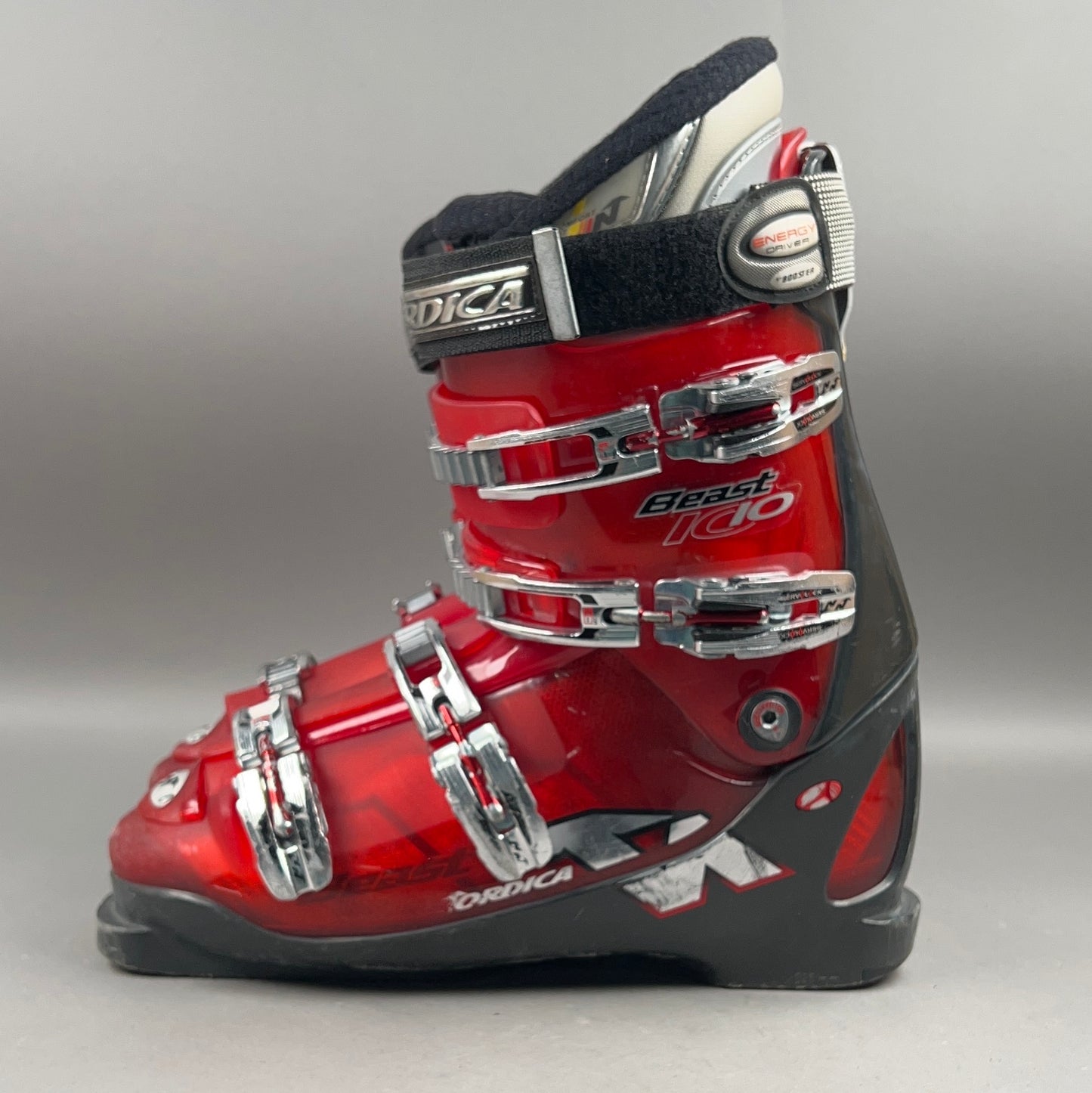 Nordica Beast 10 Size 28-28.5 Ski Boots