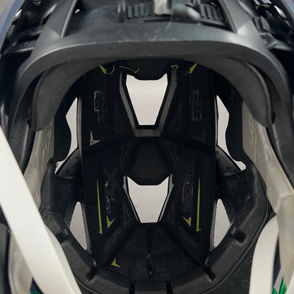 Cascade XRS Pro OSFM Adjustable 21.5" to 24" Senior Lacrosse Helmet