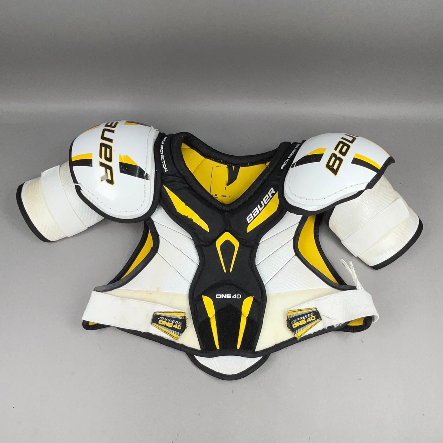 Bauer Supreme One40 Senior Medium Hockey Shoulder Pads